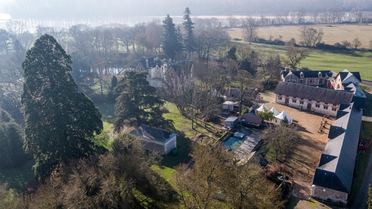 Chateau De Belle Poule Les Ponts-de-Ce Exterior photo